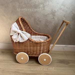Rieten kinderwagen, bloemenmand, poppenwagen, rieten poppenwagen, rieten poppenwagen, rieten wilg poppenwagen, decor babyshower