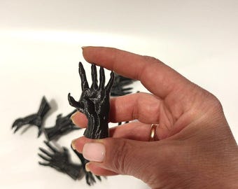Juego de mini manos de monstruo impresas en 3D de 5 cm (2 pulgadas): Materiales para manualidades góticas de Halloween