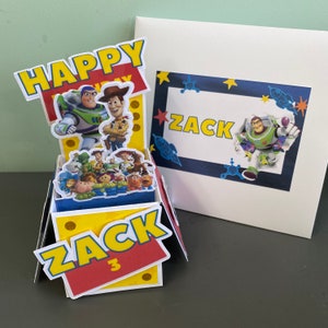 Cartão de aniversário exclusivo e artesanal do TOY STORY. Cartão personalizado.