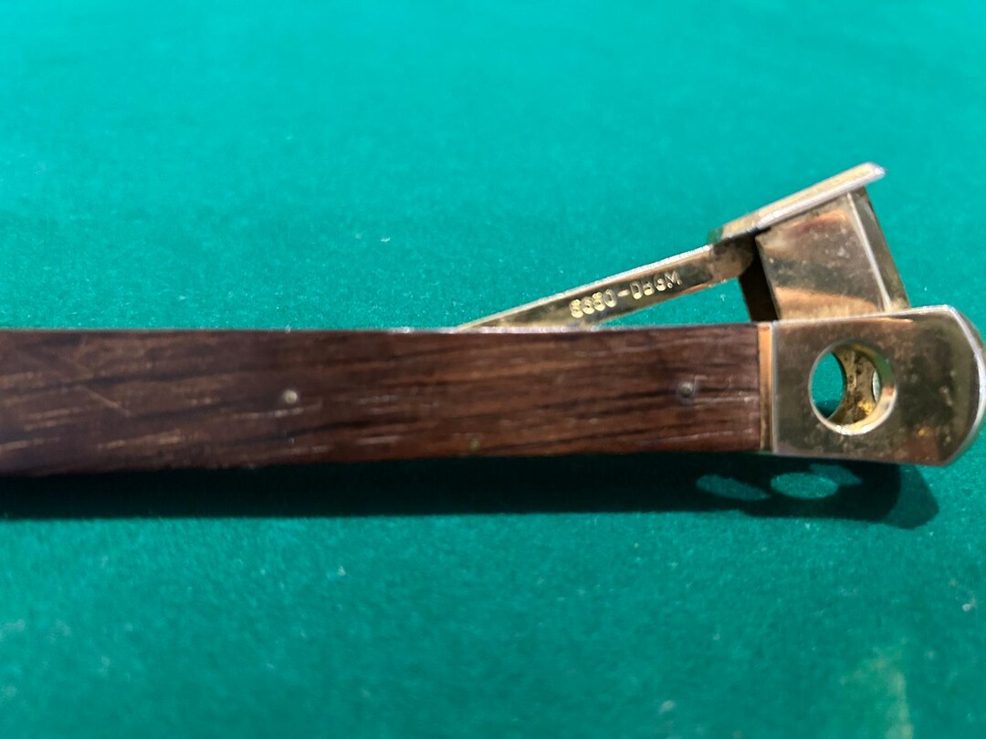 vintage-pfeilring-solingen-5650-dbgm-cigar-cutter-gold-plated-wood