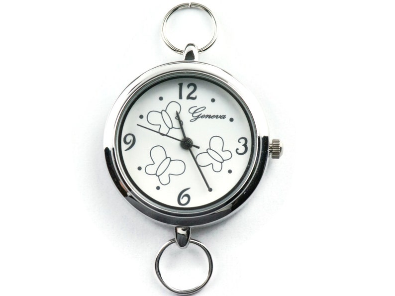 Reloj de pulsera redondo plateado con forma de mariposa • Esfera blanca • Reloj para manualidades con cuentas • Creación de joyas • Analógico • Incluye bucles y batería imagen 3