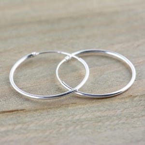 Endless Loop .925 Sterling Silver Pierced Hoop Earrings / Simple Minimalist Lightweight Hoops / Comfortable Dainty Hypoallergenic Jewelry