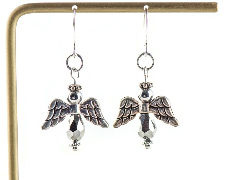 Silverörhängen med julängel, handgjorda silverpläterade örhängen, ängelsmycken bild 6