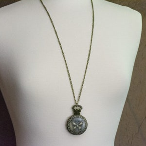 Fjärilsberlock i brons fickur långt halsband / Unika klockor / Naturinspirerade smycken / Stort fickur bild 8