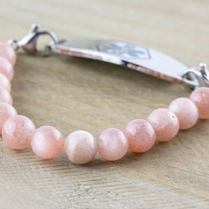 Pink Flake Moonstone Stretch Beaded Watch Band, Medical Alert Bracelet, Single Strand, Interchangeable, Handmade Jewelry 画像 6