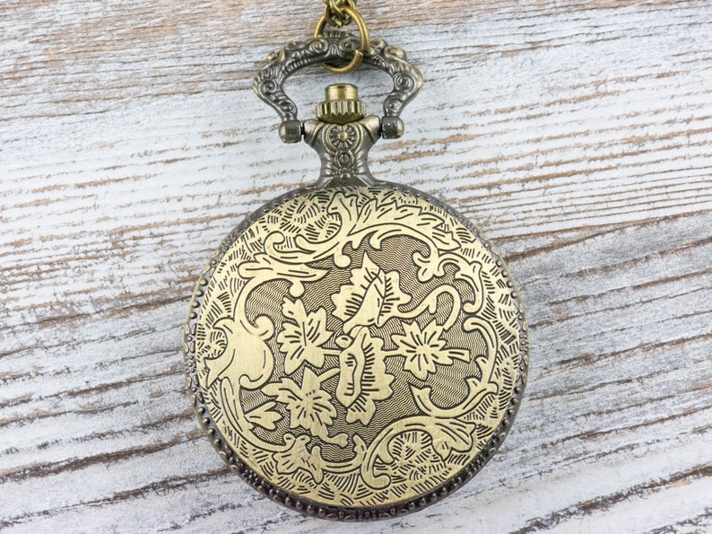 Collana lunga con orologio da taschino in bronzo con rose / Orologi unici / Gioielli ispirati alla natura immagine 6