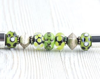 Green and Silver Beaded Metal Ballpoint Pen with Lampwork Glass Beads • Refillable