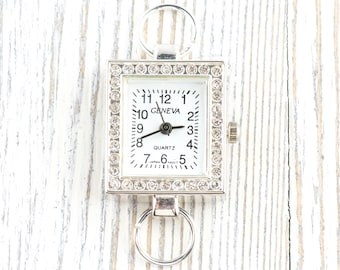Reloj cuadrado plateado con esfera blanca y incrustaciones de diamantes de imitación • Reloj para manualidades con cuentas • Creación de joyas • Analógico • Incluye bucles y batería