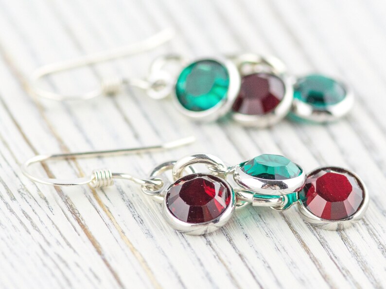Orecchini natalizi con vischio, orecchini fatti a mano in argento sterling, cristallo Swarovski immagine 1