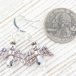 Silverörhängen med julängel, handgjorda silverpläterade örhängen, ängelsmycken bild 4