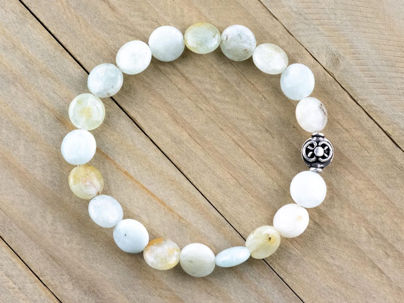 Akvamarinpärlsträckarmband med ädelstenar • Enkla unisex-smycken med halvädelstenar • Handgjort armband med naturliga ädelstenar bild 1