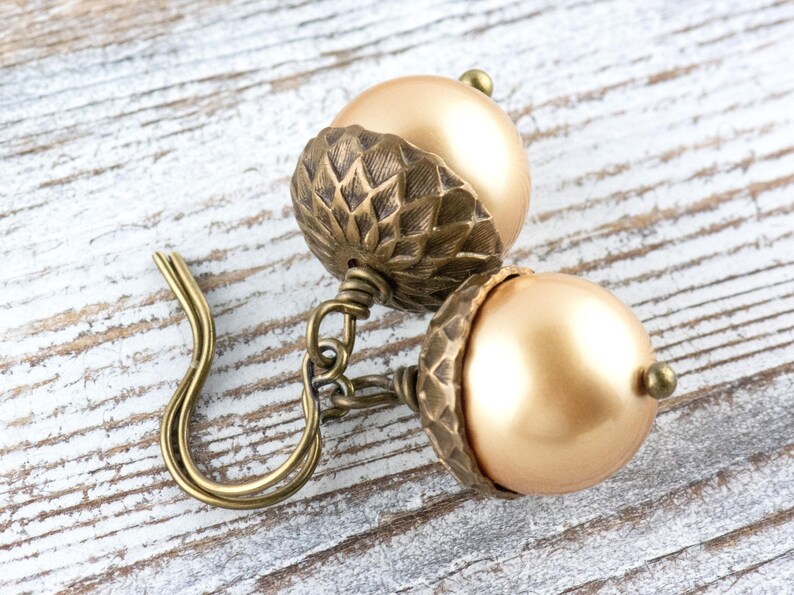 Eichel Herbst Messing Ohrringe • Handgefertigter Natur Schmuck • Herbst Vibes Bild 1