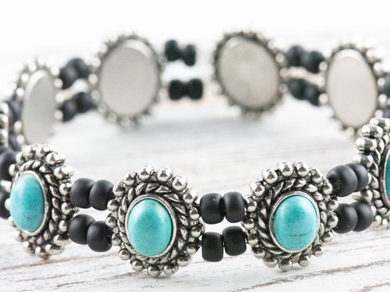 Turquoise Blue Howlite Oval Beaded Stretch Bracelet / Handmade Bracelet / Bohemian Jewelry image 1