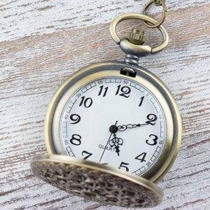 Spinnewebbrons zakhorloge lange ketting / Unieke horloges / Spinsieraden / Groot zakhorloge afbeelding 5