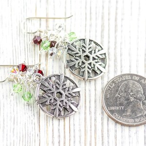 Pendientes de copo de nieve, pendientes navideños hechos a mano, cristal de Swarovski, joyería navideña imagen 5