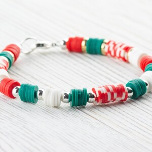 Holiday Cheer Red and Green Heishi Bracelet, Christmas Jewelry, Feeling Festive, Handmade Gift