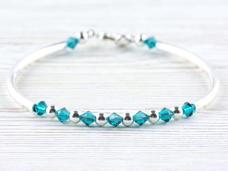 Pulsera con piedra de nacimiento de diciembre, piedra de nacimiento de circón azul, pulsera con el mes de nacimiento, pulsera azul Swarovski, regalo de pulsera de diciembre imagen 1