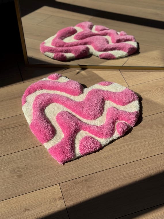 3D Heart Shaped Rug – Pink Tufted Fluffy Carpet – Handmade
