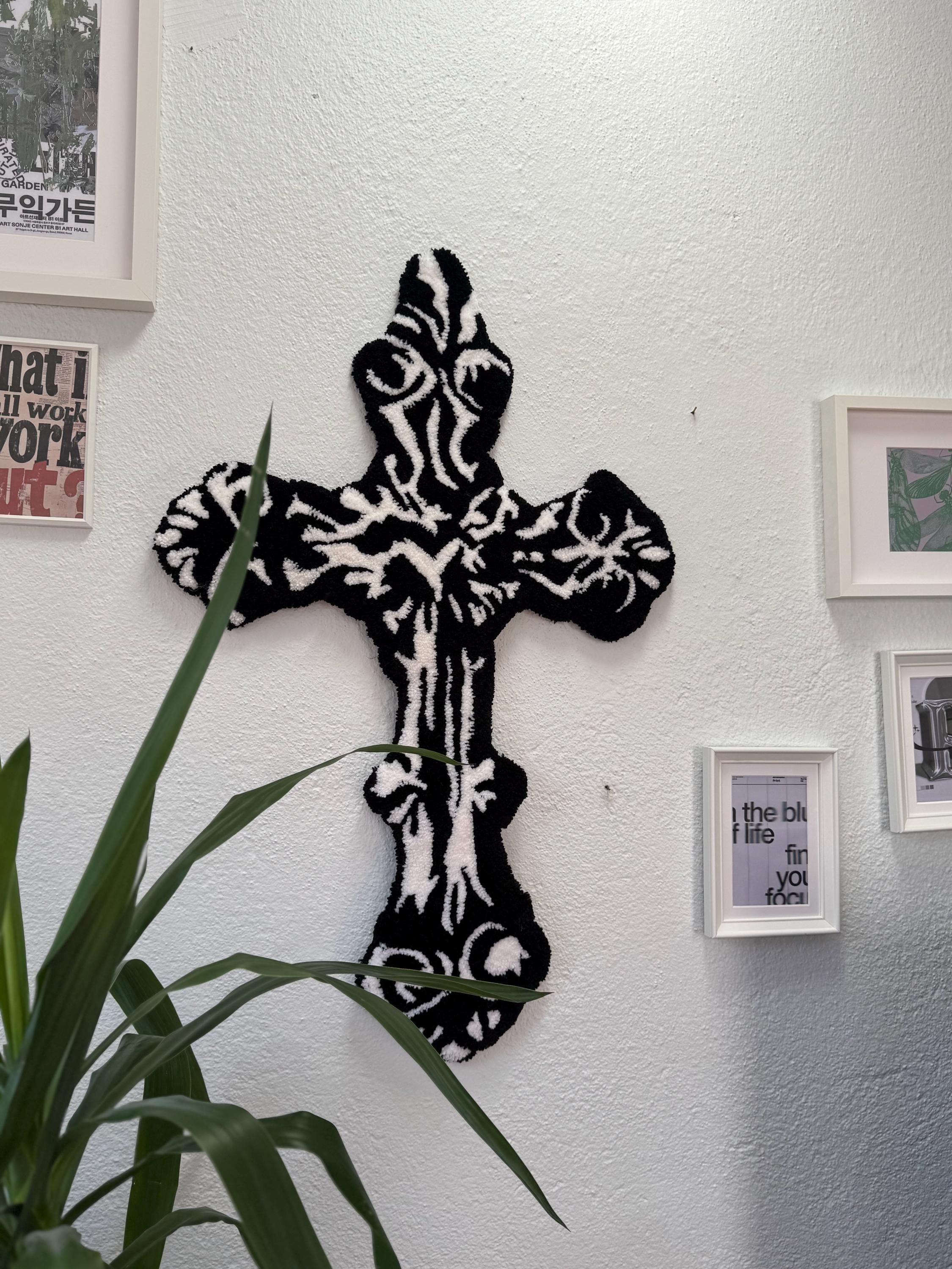 Handmade Tufted Cross Rug – Christian Wall Art – Faith Inspired