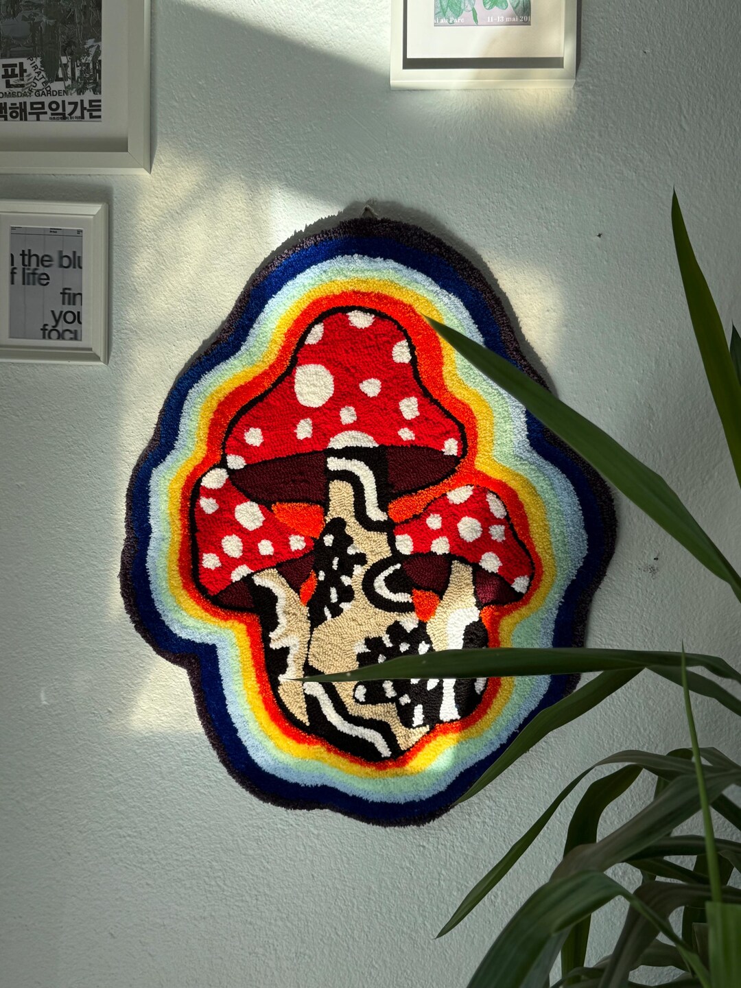 Toadstool Rug Handmade 3D Tufted Mushroom Rug – Psychedelic Rainbow Toadstool Carpet ...
