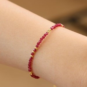 Red Garnet Fine Beaded Bracelet, Garnet Bracelet, Minimalist Bracelet, Healing Crystal Bracelet, Energy Bracelet