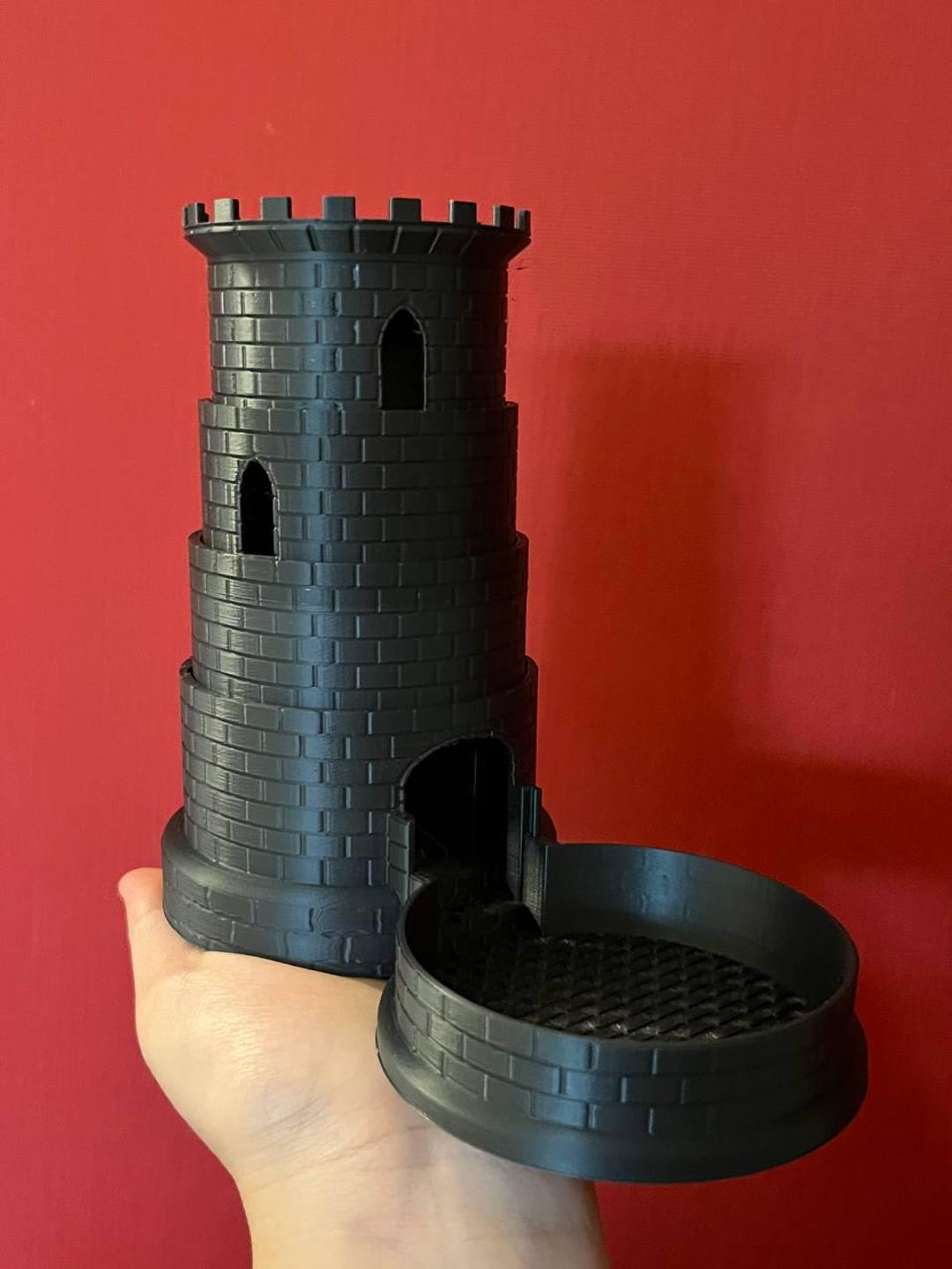 Tour à Dés Magnétique En Bois Tapeera – Plateau De Lancer Pour D&D, 15 Cm De Hauteur, Avec Sac De Rangement