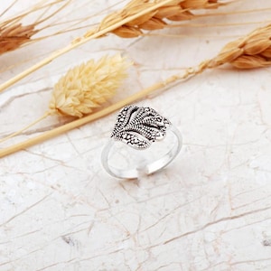 Leaf Silver Ring – Adjustable Handmade 925 Sterling Nature-Inspired Jewelry