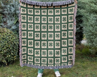 Manta tejida de trébol de la suerte, manta de algodón tejida con trébol irlandés, decoración rústica de estilo cottagecore, tapiz de trébol de calidad heredada W038