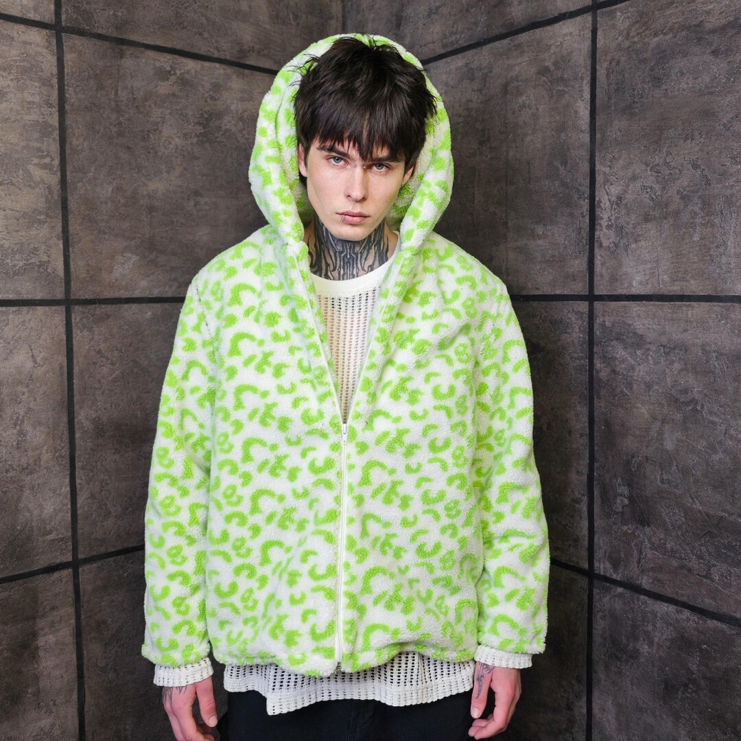 Neon Green Leopard Fleece Jacket, Mens Boxy Cheetah Hoodie