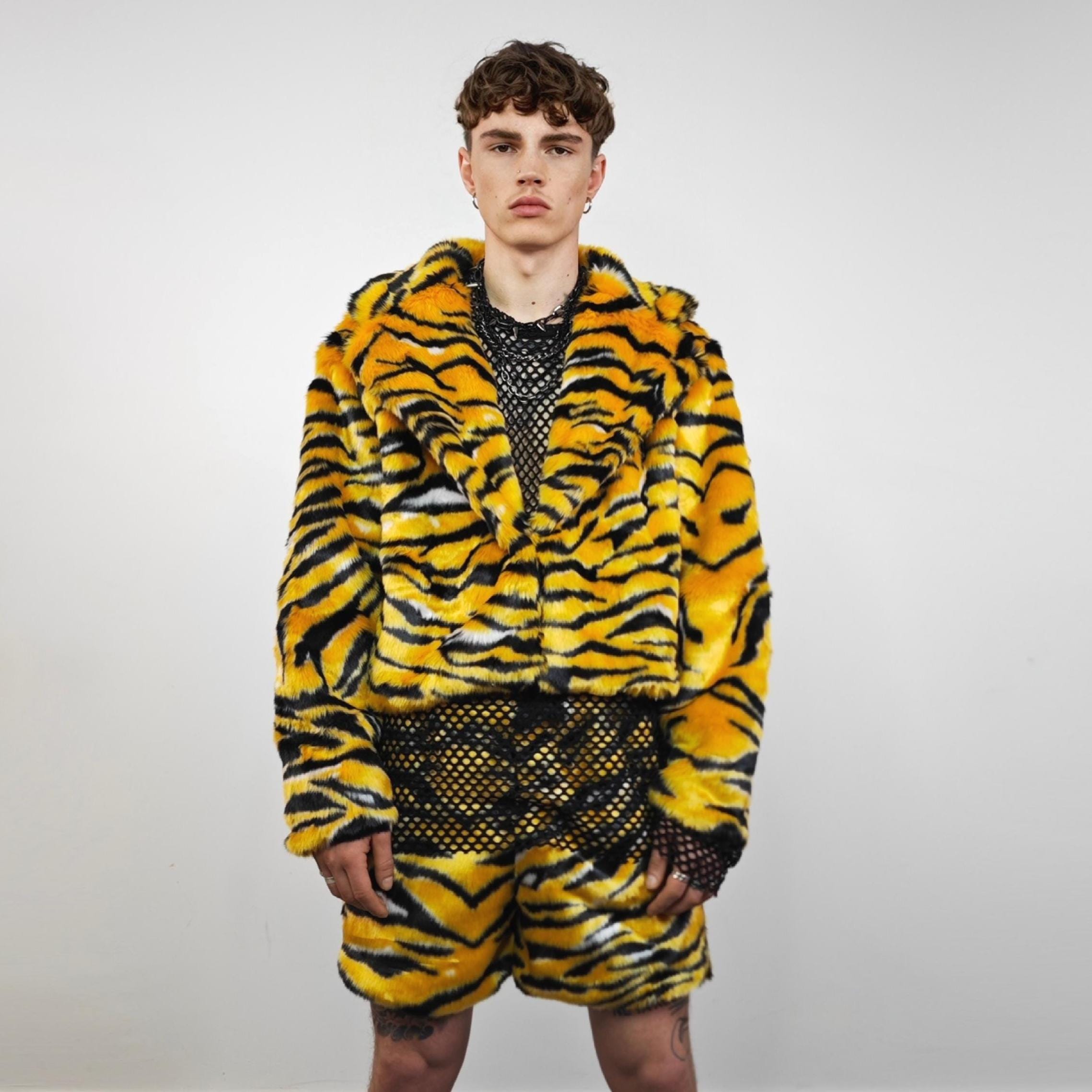 ジャケット・アウター Celtic tiger Bengal Tiger Trench Faux Fur Cropped Coat Animal Pattern Burner