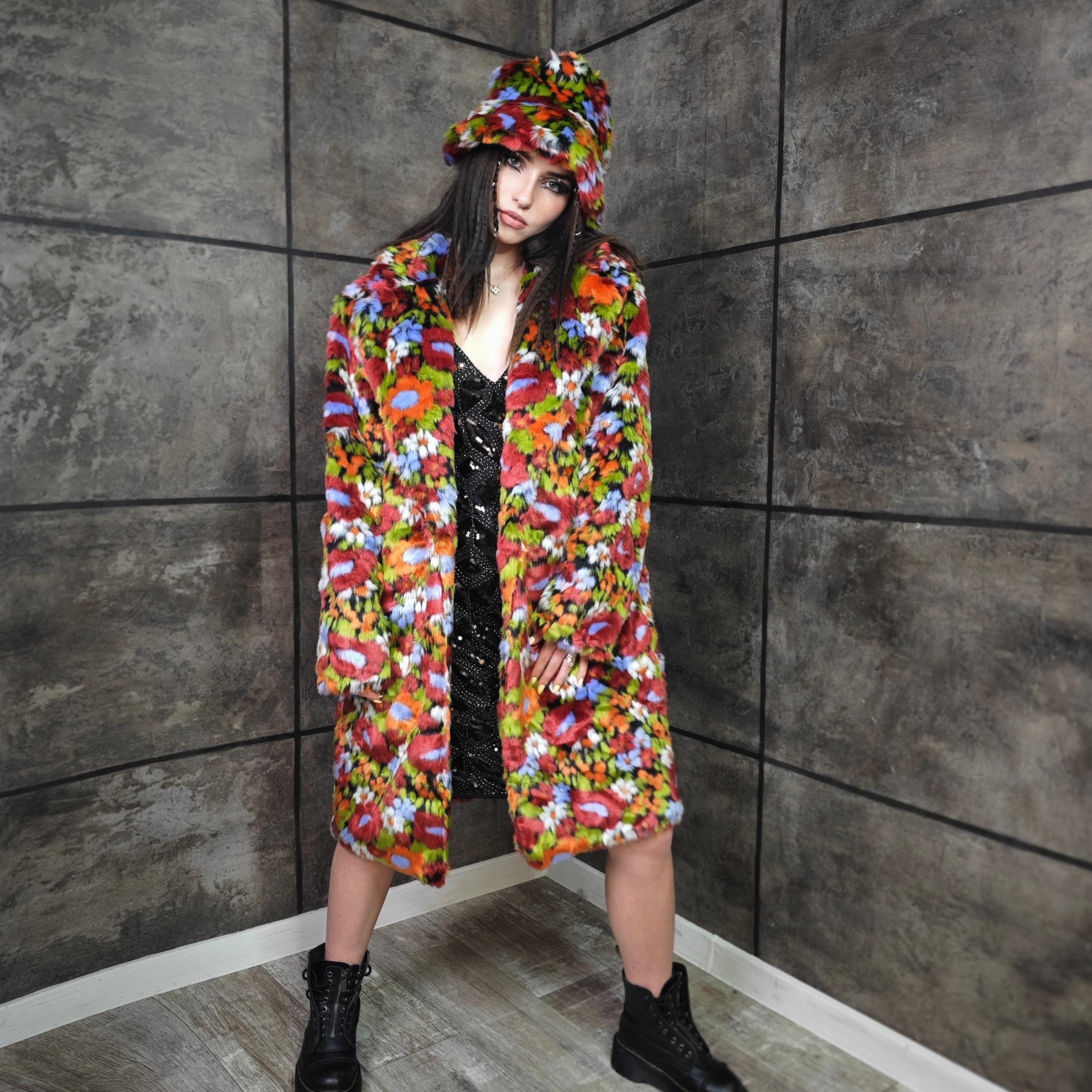 ジャケット・アウター UND TEXTURE ART FLOWER SHAGGY COAT Floral Faux Fur Coat Green Red 90s Trench Rave Bomber Fluffy