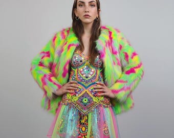 Abrigo de piel sintética verde neón, chaqueta corta para festival, bolero unisex para rave, bomber de patchwork rosa lima, top desértico sin cuello, atuendo de Wasteland