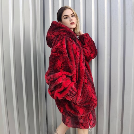 Red Snake Hoodie Faux Fur Jacket Shaggy Python Bomber 00s Red Snake Hoodie Faux Fur Jacket Shaggy Python Bomber 00s