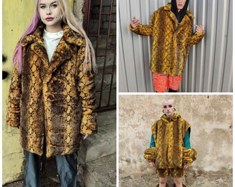 Red Snake Hoodie Faux Fur Jacket Shaggy Python Bomber 00s