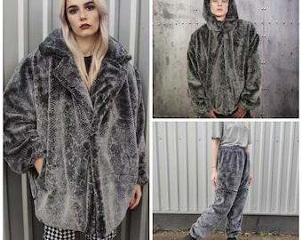 Red Snake Hoodie Faux Fur Jacket Shaggy Python Bomber 00s