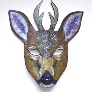 Masque de cerf avec bois
