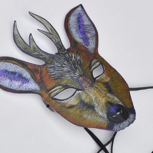 Deer Mask with Antlers image 2