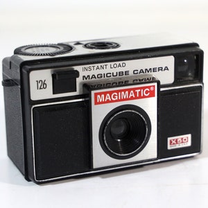 Vintage Magimatic Instant Load Magicube Camera x50