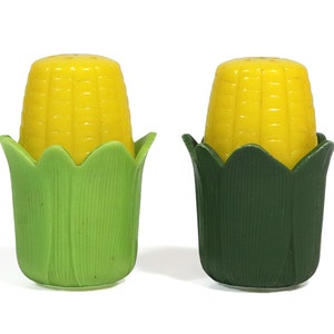 Vintage Corn On The Cob Salt and Pepper Shakers image 1