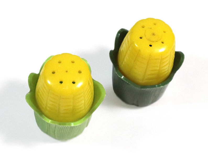 Vintage Corn On The Cob Salt and Pepper Shakers image 2