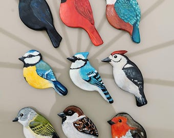 Handmade Ceramic Bird Magnet | Clay Fridge Decor | Realistic Bird | Birdwatching Gifts | Hand-Painted Bird lover gift | Gift for bird lovers
