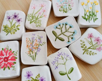 Personalized Handmade Clay Magnets Set | Wedding Favor Multipack | Rustic Favours Botany Themed | Hand-Painted Fridge Magnets Thank You Gift