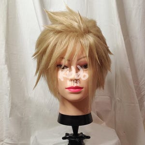 Cloud Strife Cosplay Perücke