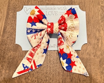 Patriotic Dog Bow Tie: USA 4th of July Pet Bow