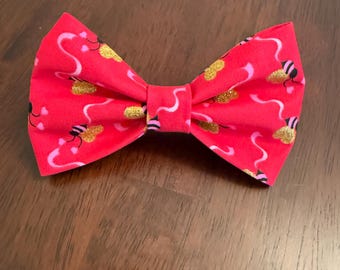 Be Mine Dog Bow Tie: Valentine's Day Collar Accessory