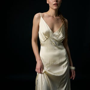 Silk Slip Dress for Women, Long Satin Evening Gown with Open Back, Elegant Maxi Dress for Wedding Guest, Formal Party or Bridesmaid Outfit