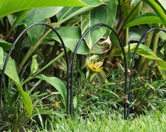 Small Metal Garden Border Fence: 18" Tall, Black Coated or Rustic Steel