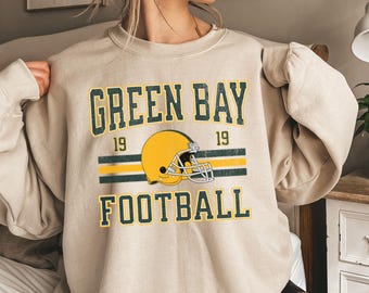 Vintage Style Green Bay Packers Sweatshirt: Unisex Football Crewneck