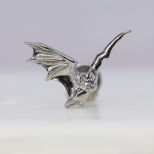 Titanium ASTM F136 (in255)Flying Bat, Vampire Bat Internally Threaded Attachment 1.2mm (16ga) Suitable Conch, Helix, Cartilage, Tragus, Lobe
