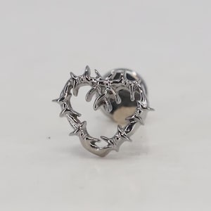 Titanium ASTM F136 (in321) Barbed Wire Heart Internally Threaded Attachment 1mm-1.6mm (18ga-14ga) Suitable Conch, Helix, Cartilage, Tragus